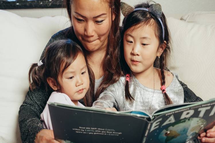 How Storytelling can Boost Your Kid's Learning Abilities