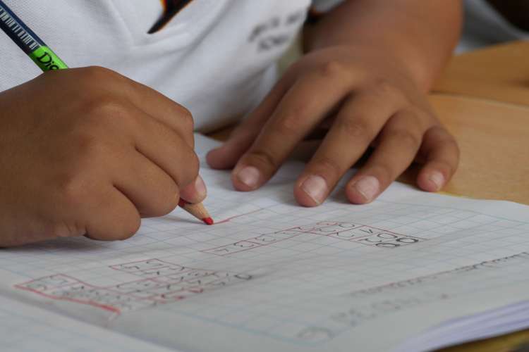 How to Teach Weak Children Mathematics
