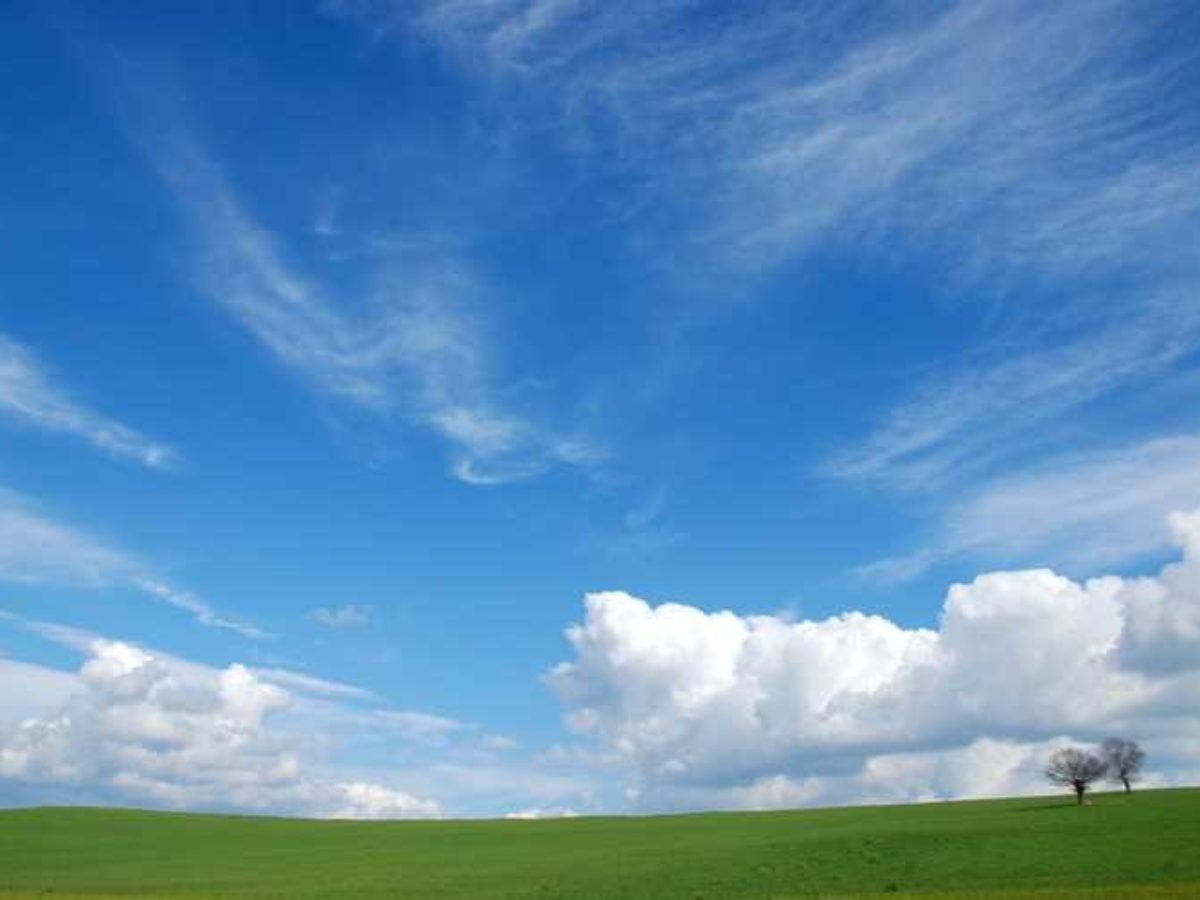 Why is the Colour of the Sky Blue? Know the Answer here