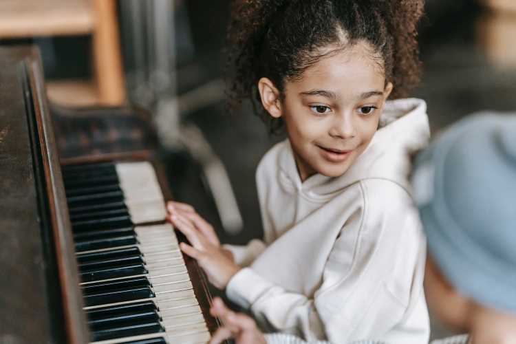 how long does it take to learn piano for kids