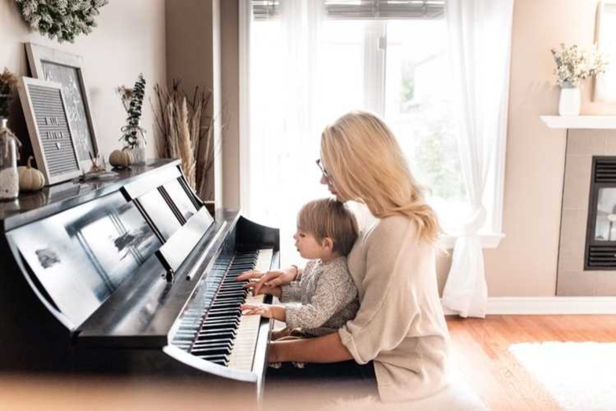 Hur spelar man piano för barn? Sätt attHur spelar man piano för barn? Sätt att  