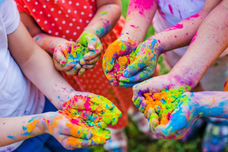 Holi Activity for Preschool: Colourful and Fun Holi Ideas, Activities and  Crafts for Kids