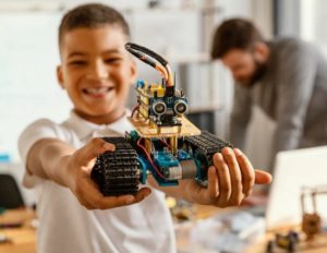 How Is Robotics Helping Kids In Education? Check Out Educational ...